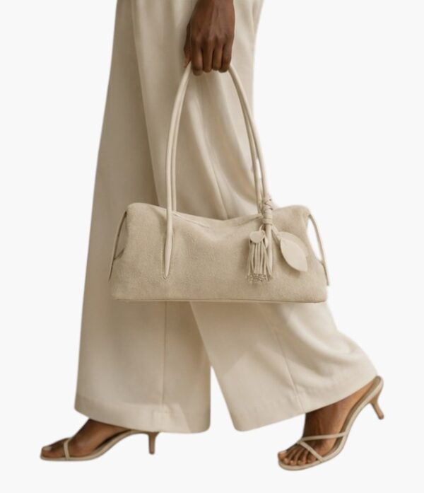 shot_33 Classic Shoulder Bag