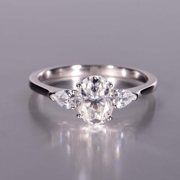 Ann Silver Ring
