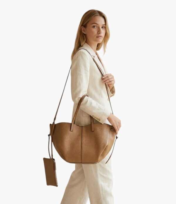 LISA TOTE 2 Lisa Leather Tote